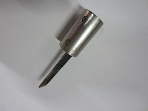 Планшетный плоттер AOKE DCZ-1310-75.  �6